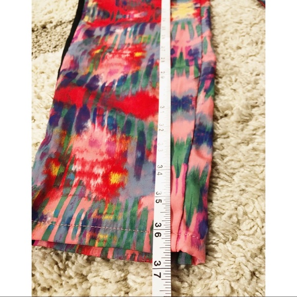 NastyGal Blurred Bloom Pants - Picture 6 of 7